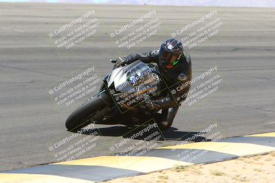 media/May-14-2022-SoCal Trackdays (Sat) [[7b6169074d]]/Bowl (1120am)/